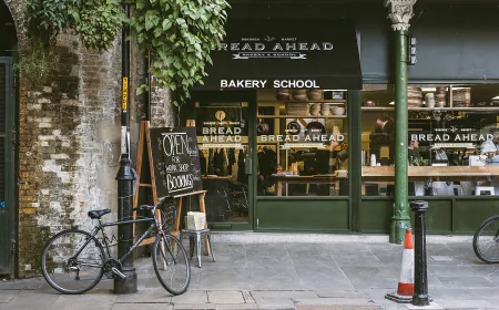 يمتد تأثير أزياء الفستان إلى ما وراء الجماليات