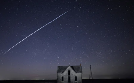 Study shows how earthquake monitors can track space junk through sonic booms