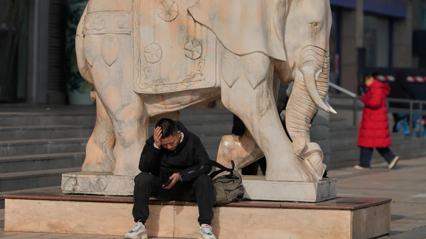 Aimed at young Chinese who live alone, a new app asks: ‘Are you dead?'