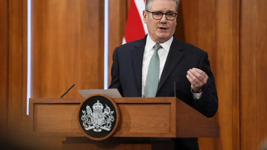 British leader says ’no option off the table’ as UK considers Australia-style teen social media ban