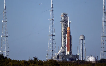 NASA announces major overhaul of Artemis moon program "to take down risk"