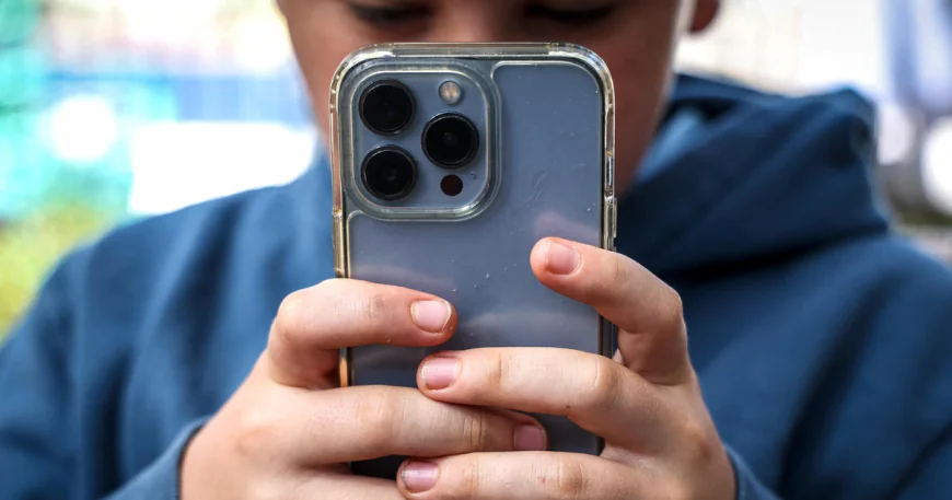 Social media giants accused of "addicting the brains of children" as trial begins