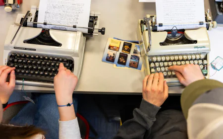 A college instructor turns to typewriters to curb AI-written work and teach life lessons