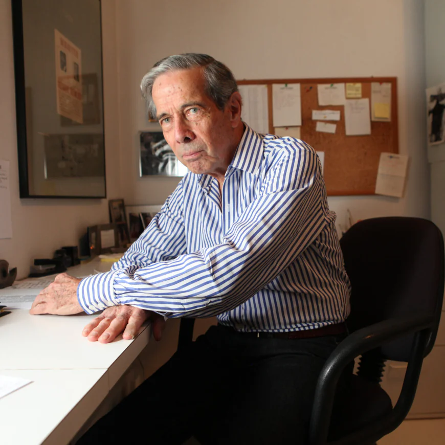 Calvin Tomkins, Who Profiled Giants of Modern Art, Dies at 100