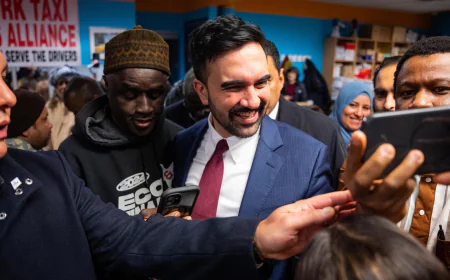 Mayor Mamdani announces return of TikTok app for NYC government