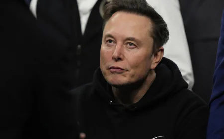 SpaceX files initial paperwork to sell shares to the public and likely make Musk a trillionaire