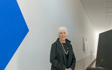 The Benefactor of the Pulitzer Arts Foundation Curates Its Collection