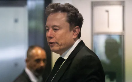 Elon Musk testifies he has "extreme concerns" about who controls AI in trial vs. Altman