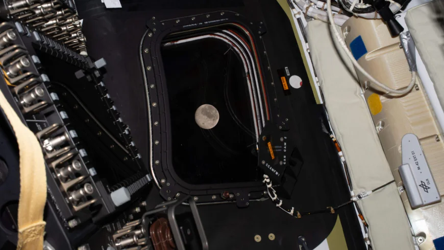 Artemis II astronauts race to set a new distance record from Earth and behold the moon's far side