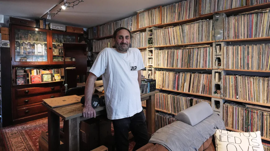 Volunteers turn a fan's recordings of 10,000 concerts into an online treasure trove